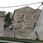 Rustica House Vakantiehuis *
