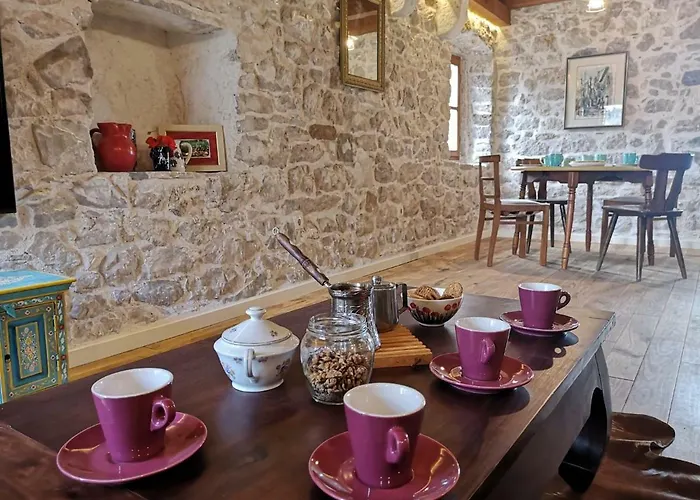 Rustica House * 斯克拉丁