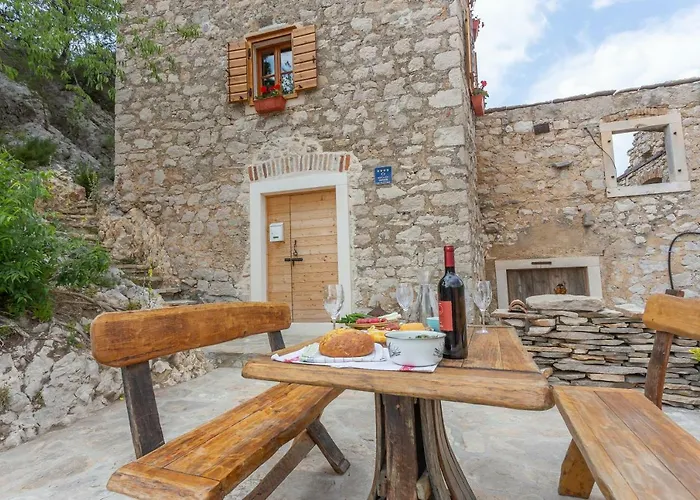 Rustica House 斯克拉丁