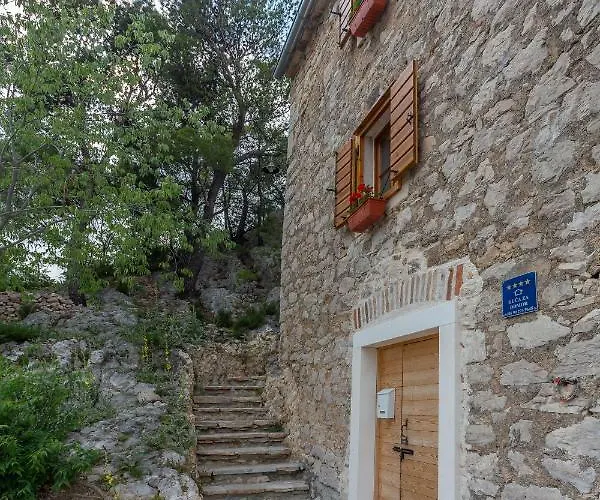 Rustica House Ferienhaus