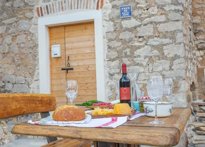 Rustica House 度假居